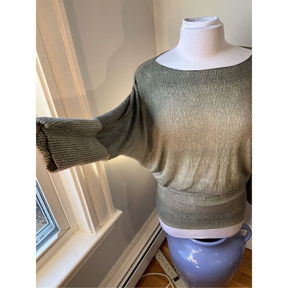 Blue Sands Dolman Sleeve Draped Top. S. Made in Italy